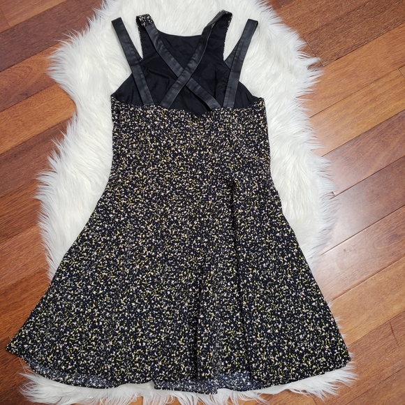 BCBGeneration Floral Print Dress - Picture 5 of 8